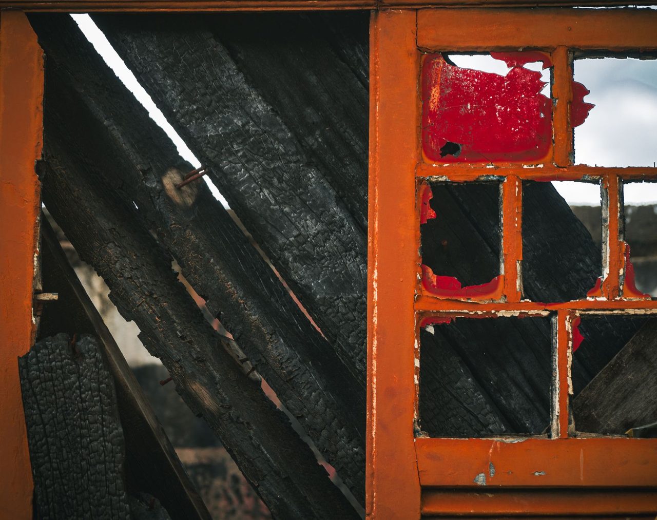 Grace Street homes sustain ‘extensive’ fire, smoke damage - WITH PHOTO GALLERY - Sault Star